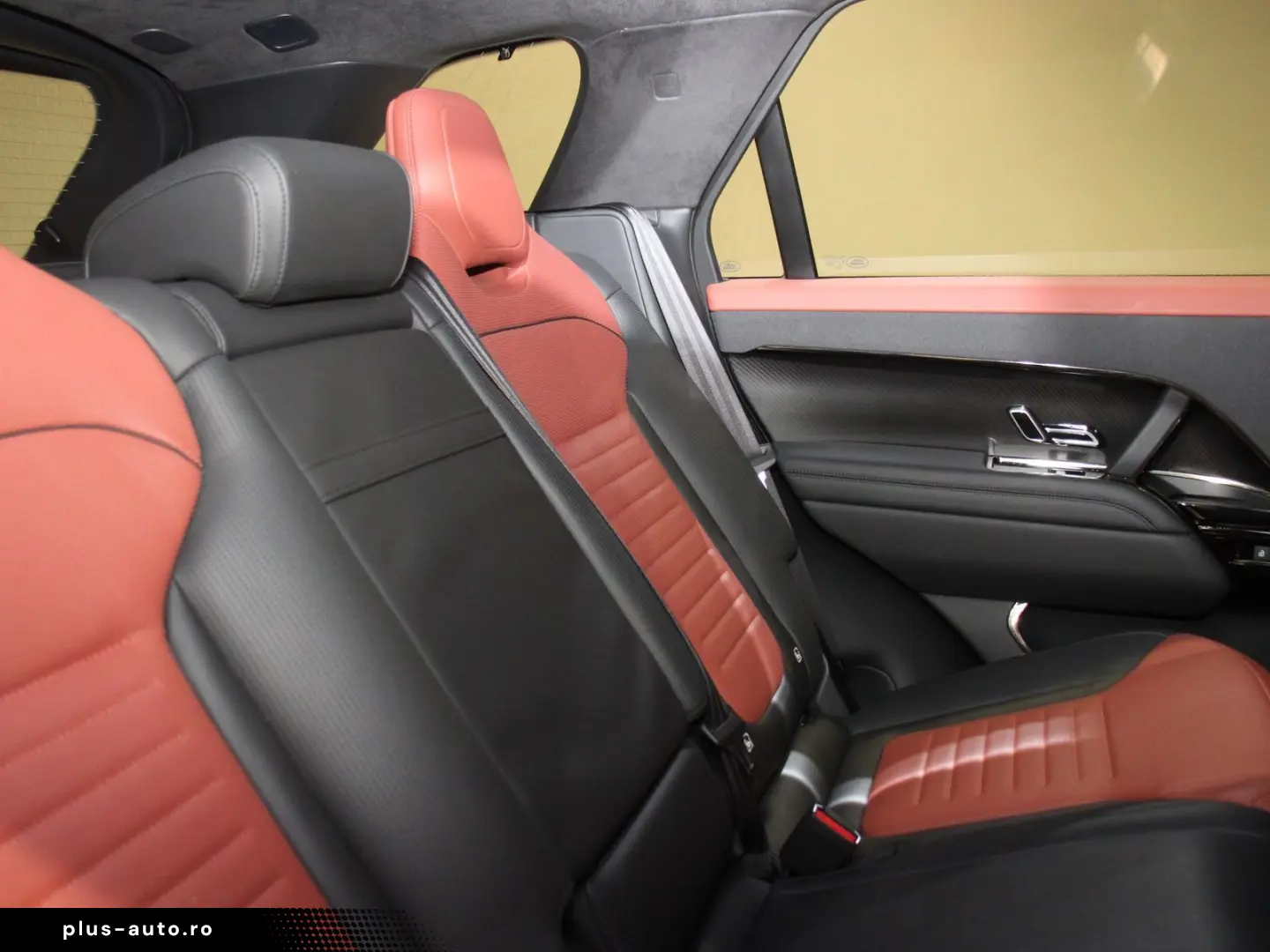 LAND ROVER Range Rover Sport P635 SV Edition Two Pano HUD
