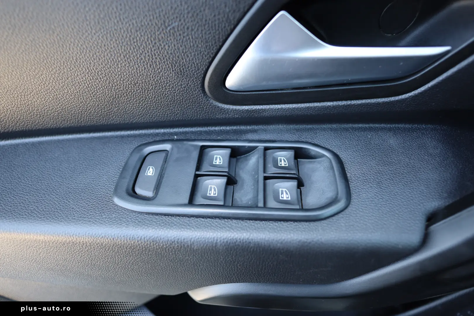 Dacia Duster 1.5 Blue dCi 115CP Comfort 4WD