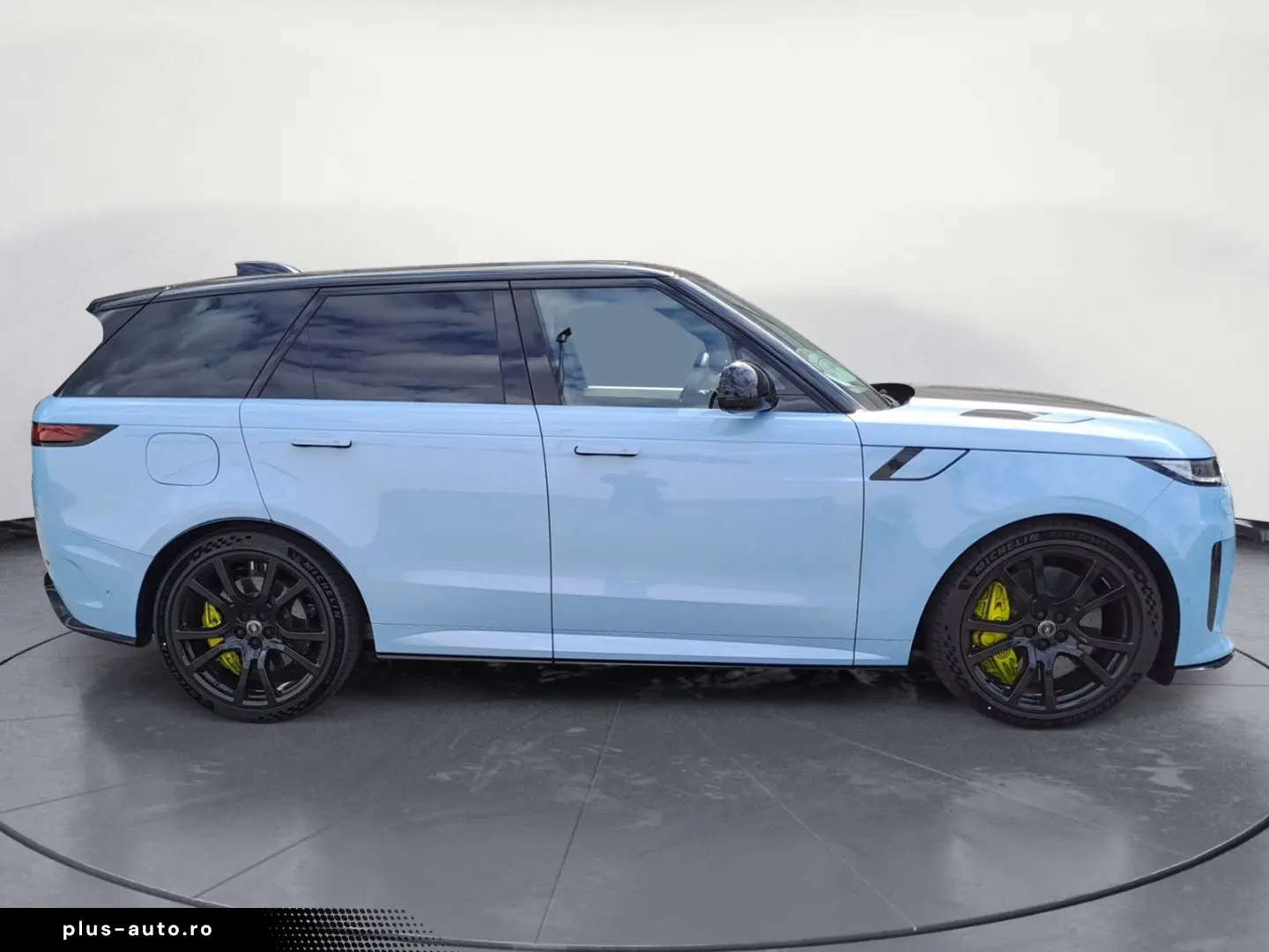 LAND ROVER Range Rover Sport P635 SV EDITION CELESTIAL CARB