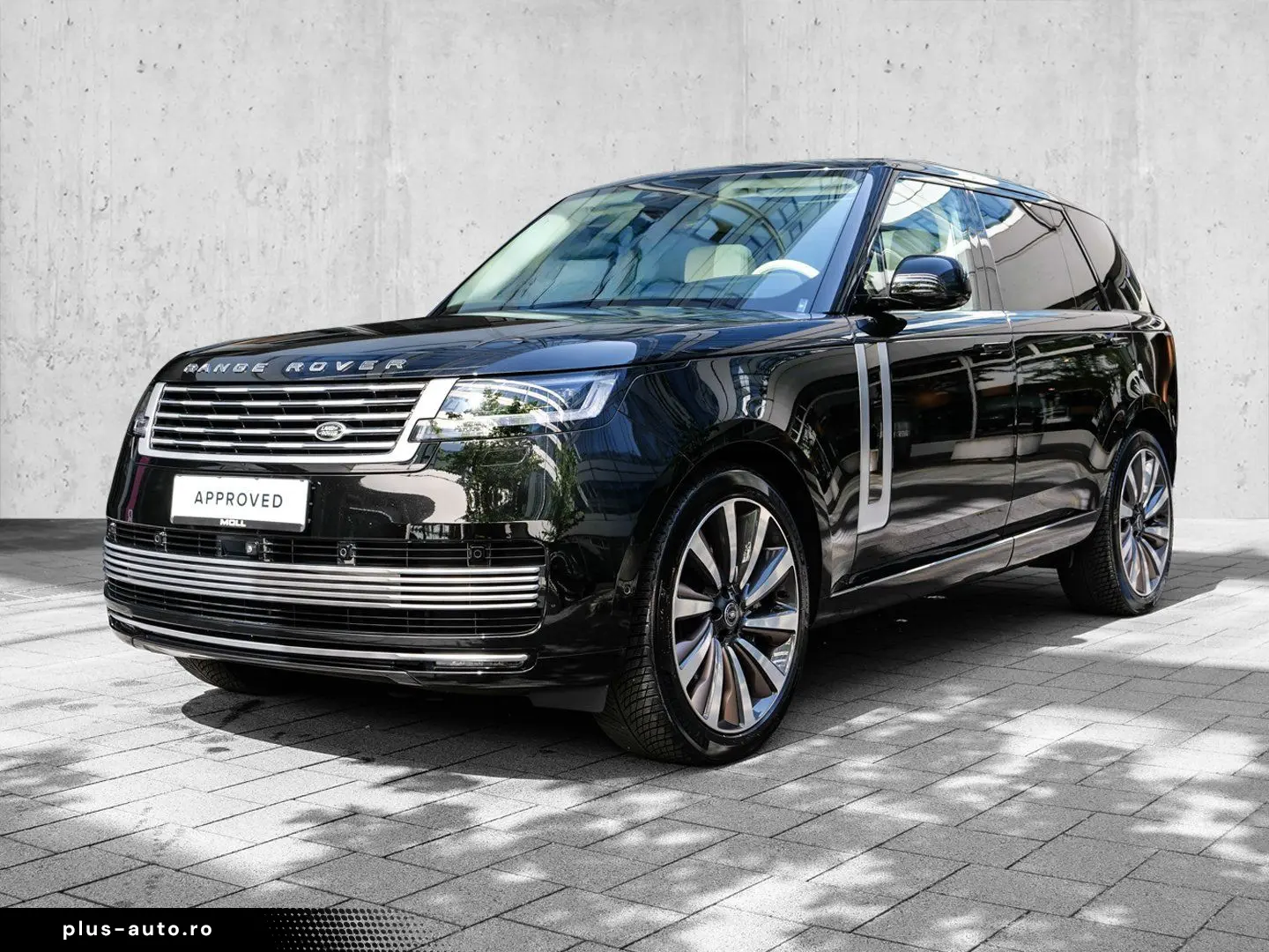 LAND ROVER Range Rover P615 SV (LWB)