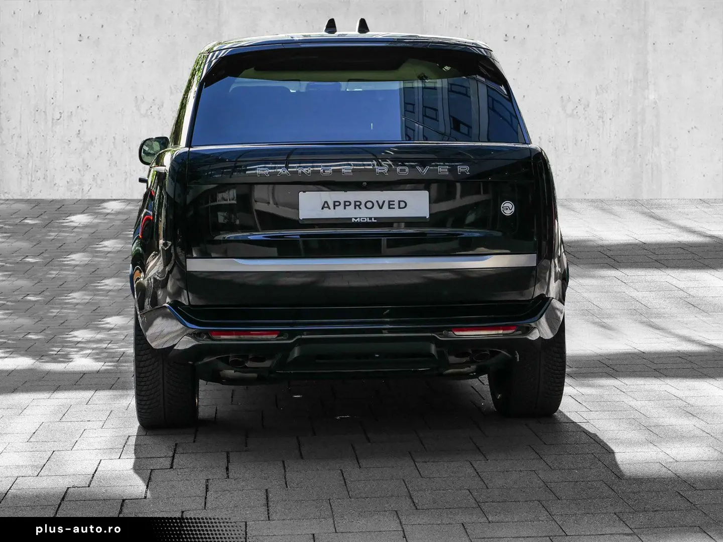 LAND ROVER Range Rover P615 SV (LWB)