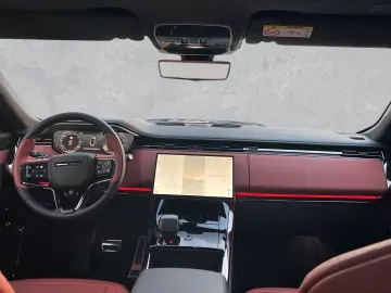 LAND ROVER Range Rover Sport P635 SV Edition Two