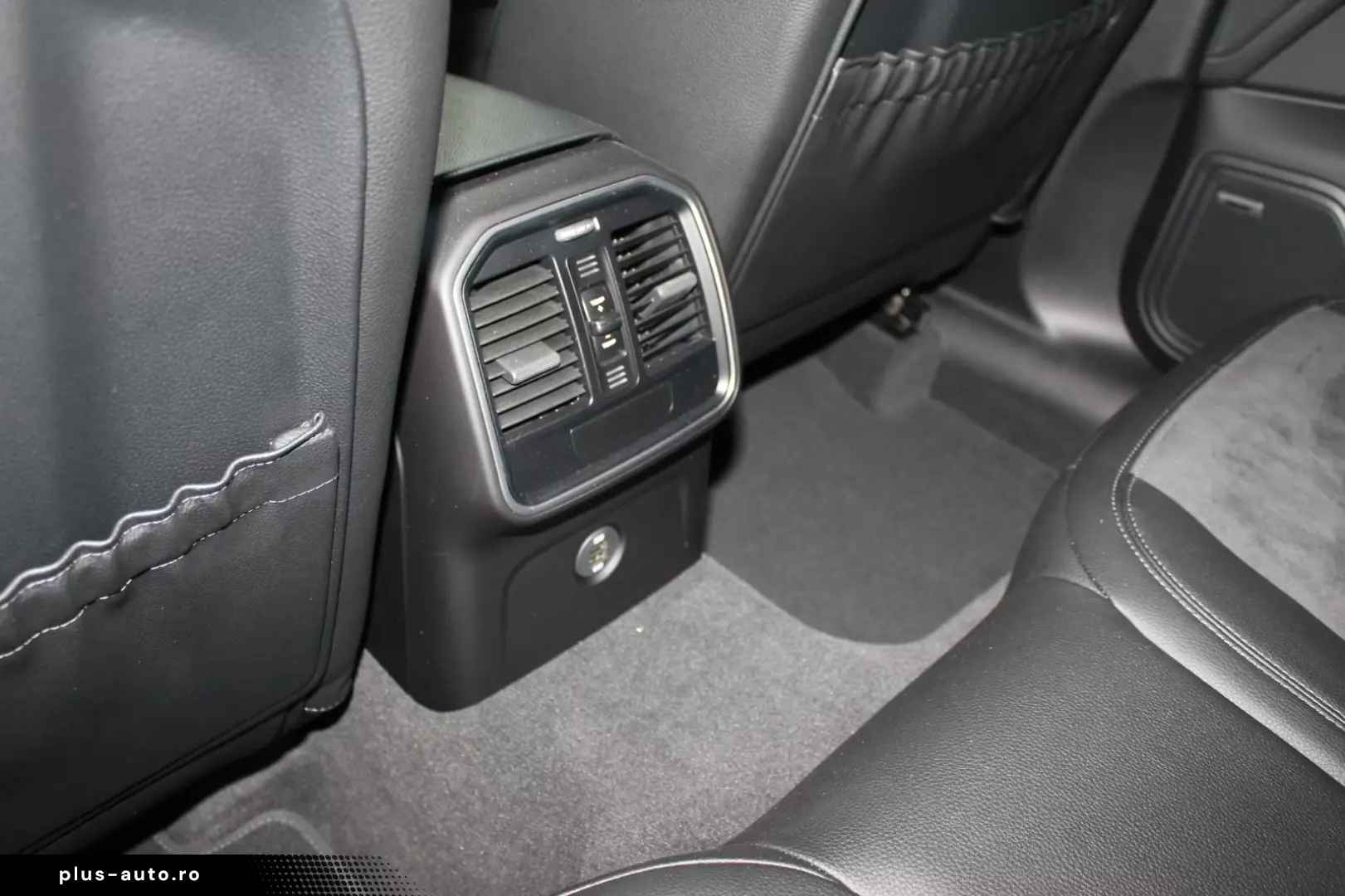 Porsche Macan Panorama RCam BOSE Alcantara Memory