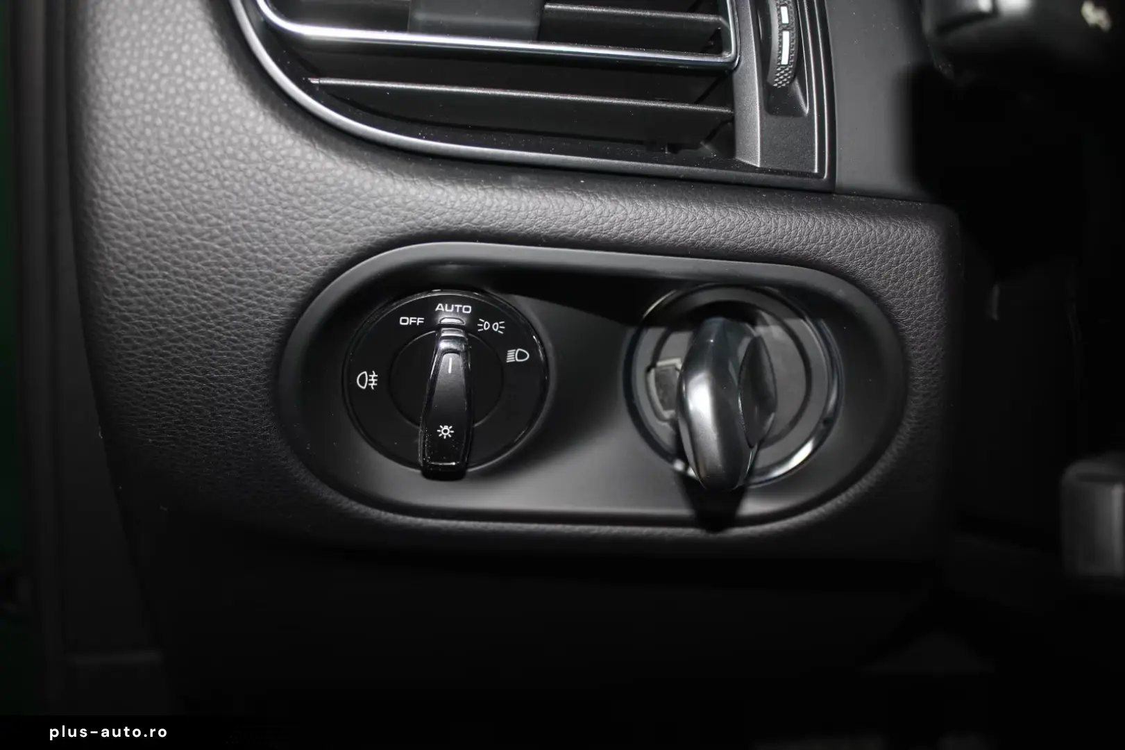 Porsche Macan Panorama RCam BOSE Alcantara Memory