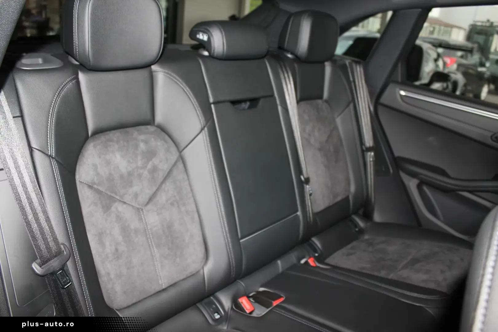 Porsche Macan Panorama RCam BOSE Alcantara Memory