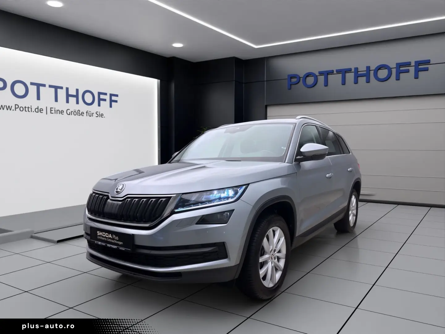SKODA Kodiaq 2.0 TSI DSG 4x4 STYLE PANO PDC KAMERA NAV