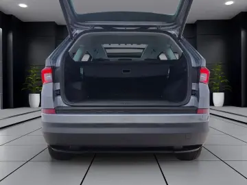 SKODA Kodiaq 2.0 TSI DSG 4x4 STYLE PANO PDC KAMERA NAV