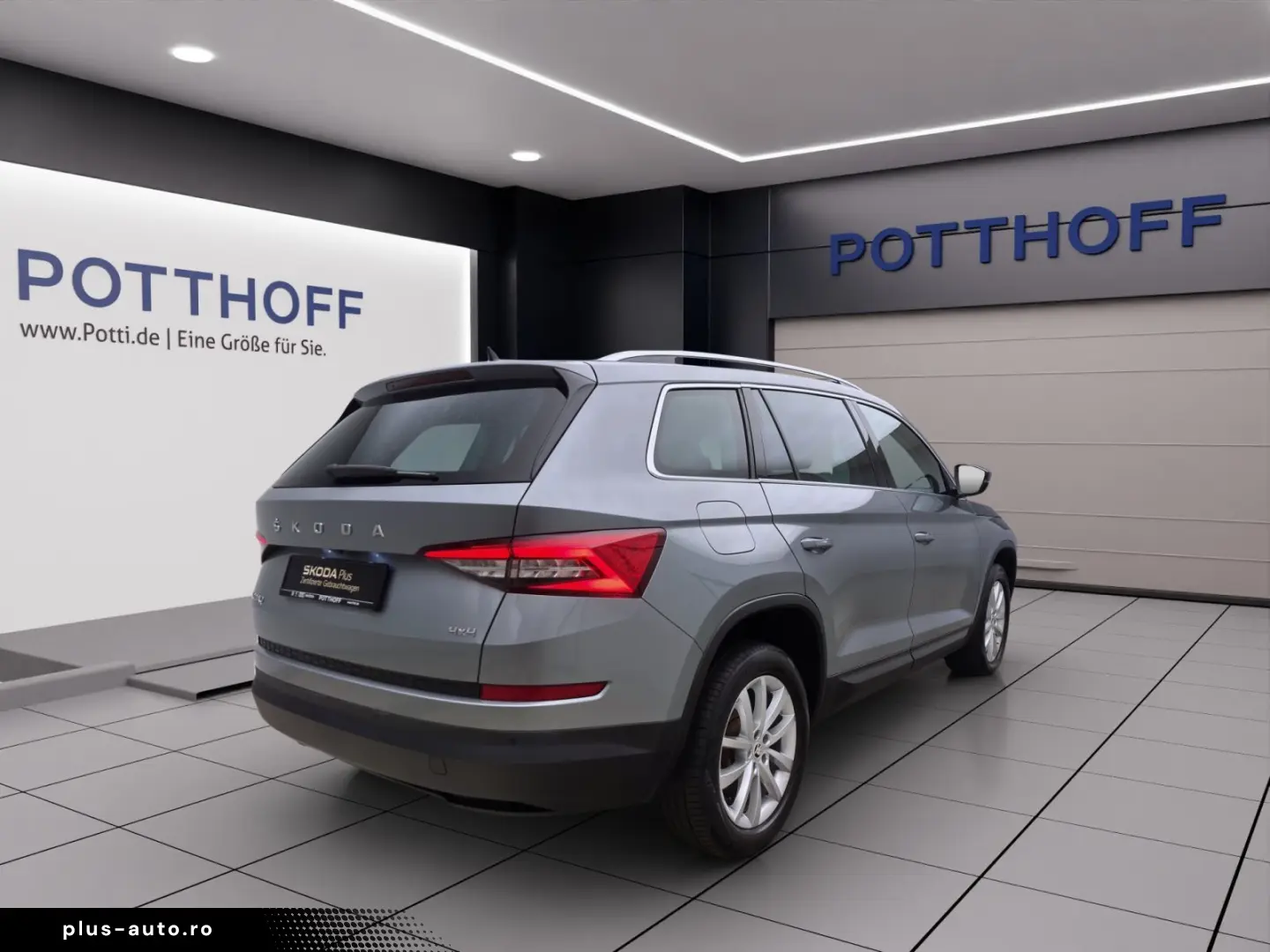 SKODA Kodiaq 2.0 TSI DSG 4x4 STYLE PANO PDC KAMERA NAV