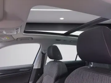 SKODA Kodiaq 2.0 TSI DSG 4x4 STYLE PANO PDC KAMERA NAV
