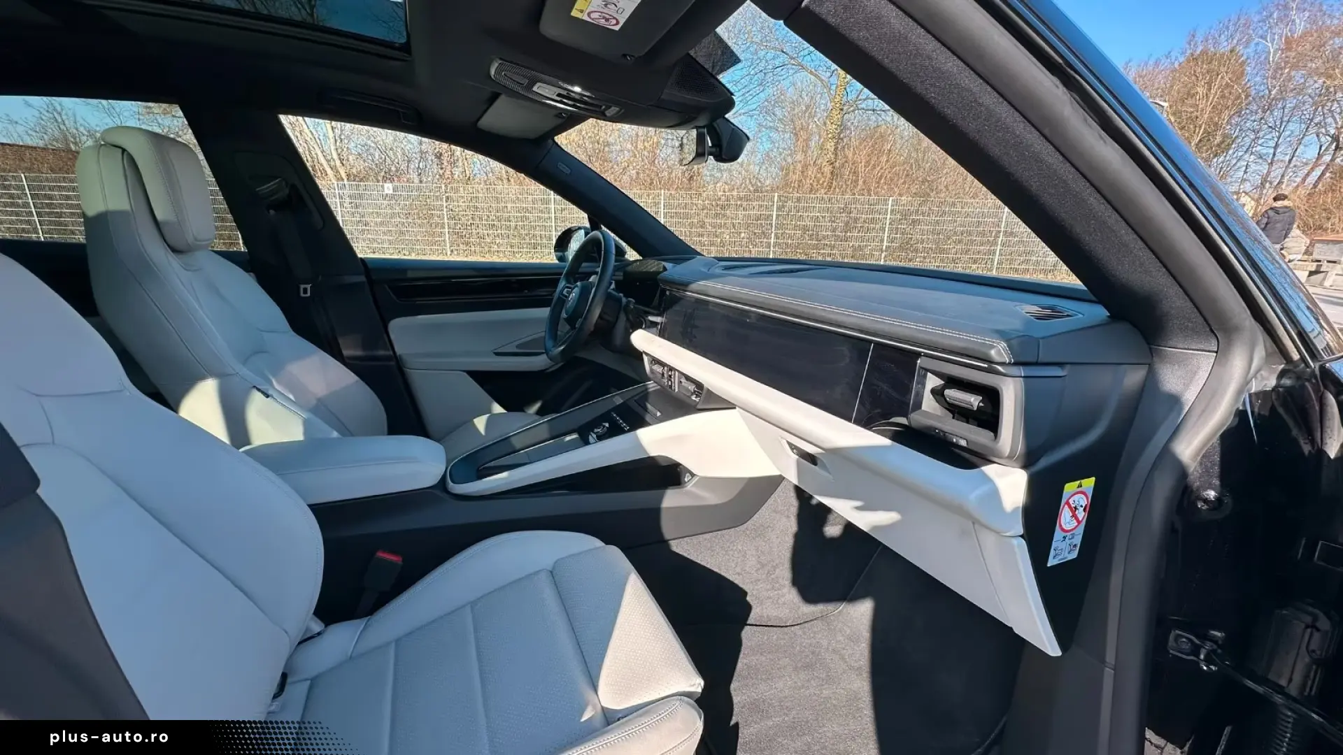 Porsche Macan Electric 4