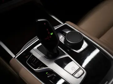 BMW 740d xDrive M Paket  Laser Soft-C. Keyless Spur