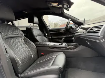 BMW 740 L d xDrive Lim.    VOLL VOLL VOLL