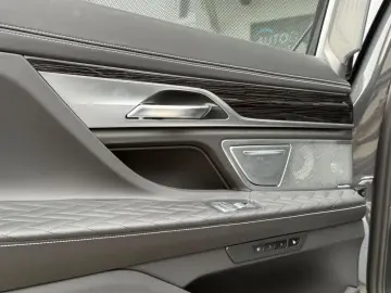 BMW 740 L d xDrive Lim.    VOLL VOLL VOLL