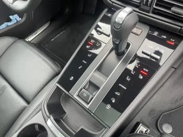 Porsche Macan S BOSE Servo  75l Pano. Tempolim.
