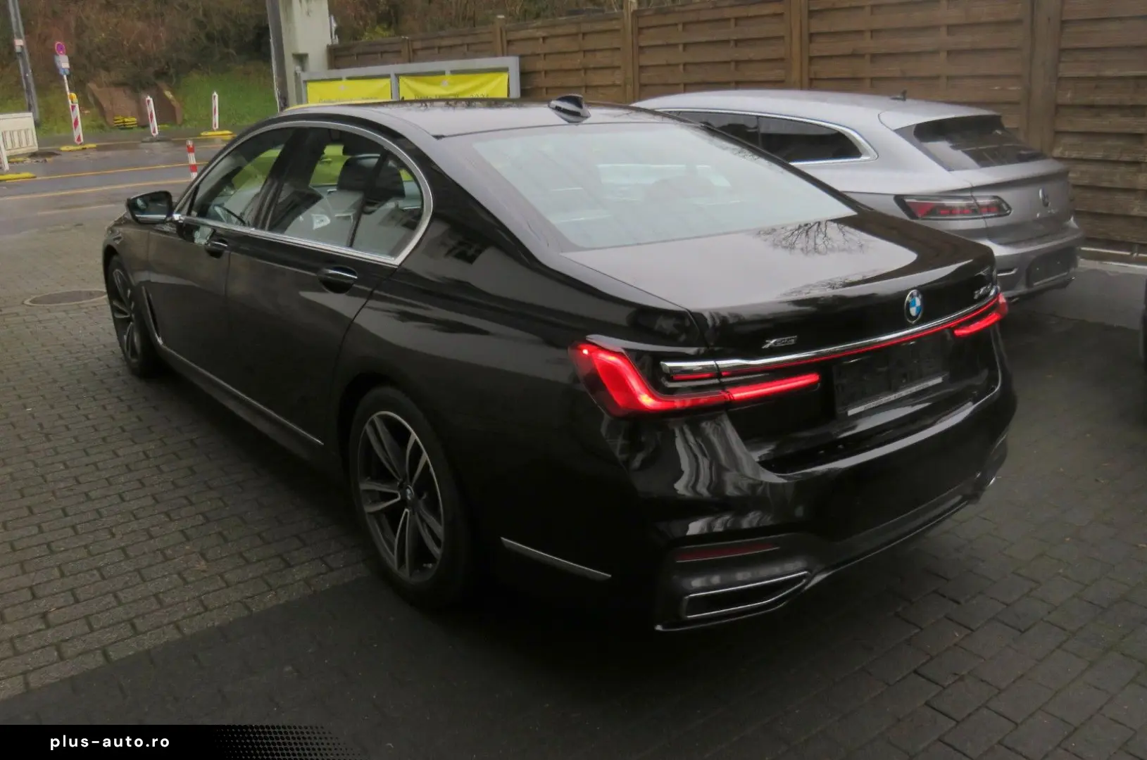 BMW 740 d xDrive M Sport   Schiebedach & Top