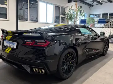Corvette C8 6.2 V8 Stingray 3LT Targa