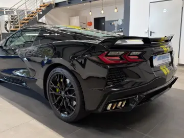 Corvette C8 6.2 V8 Stingray 3LT Targa