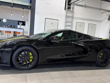 Corvette C8 6.2 V8 Stingray 3LT Targa