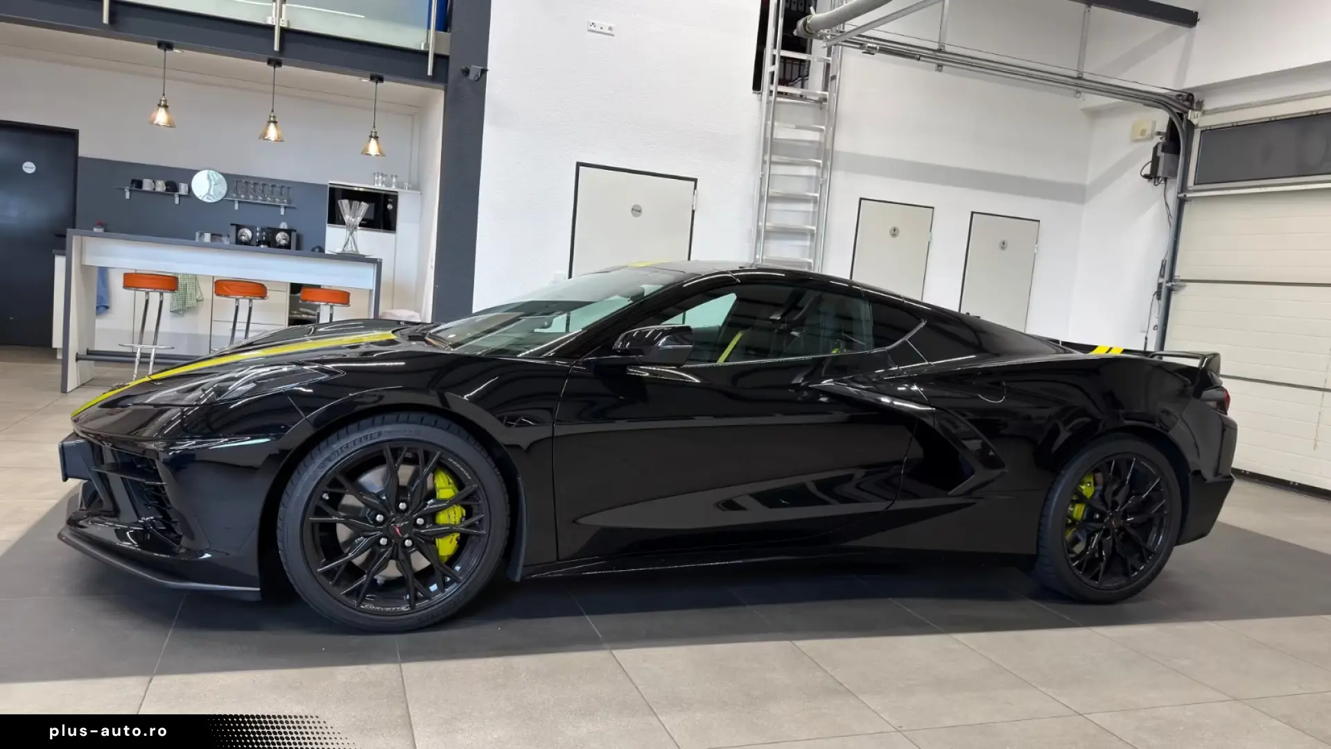 Corvette C8 6.2 V8 Stingray 3LT Targa