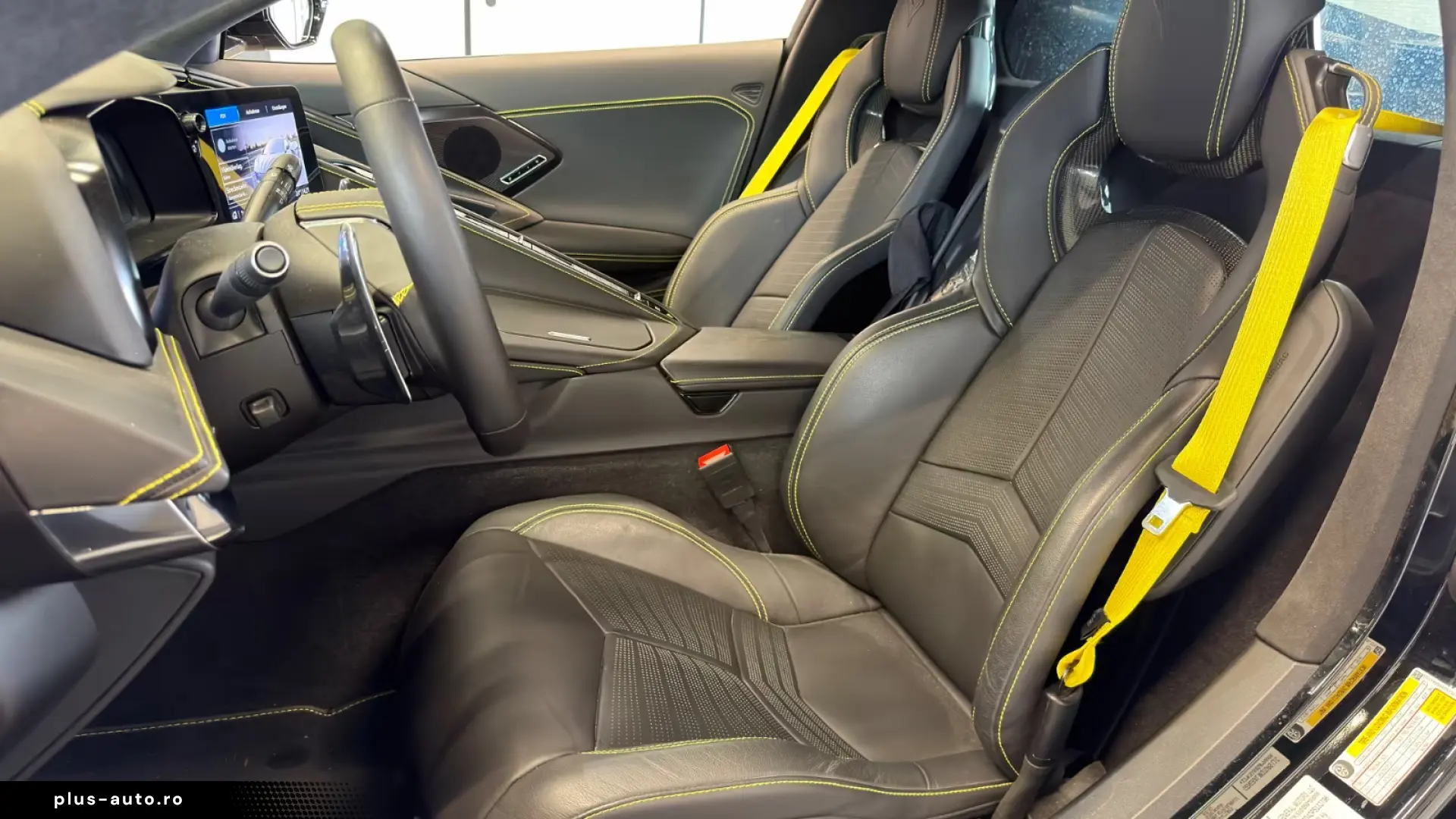Corvette C8 6.2 V8 Stingray 3LT Targa