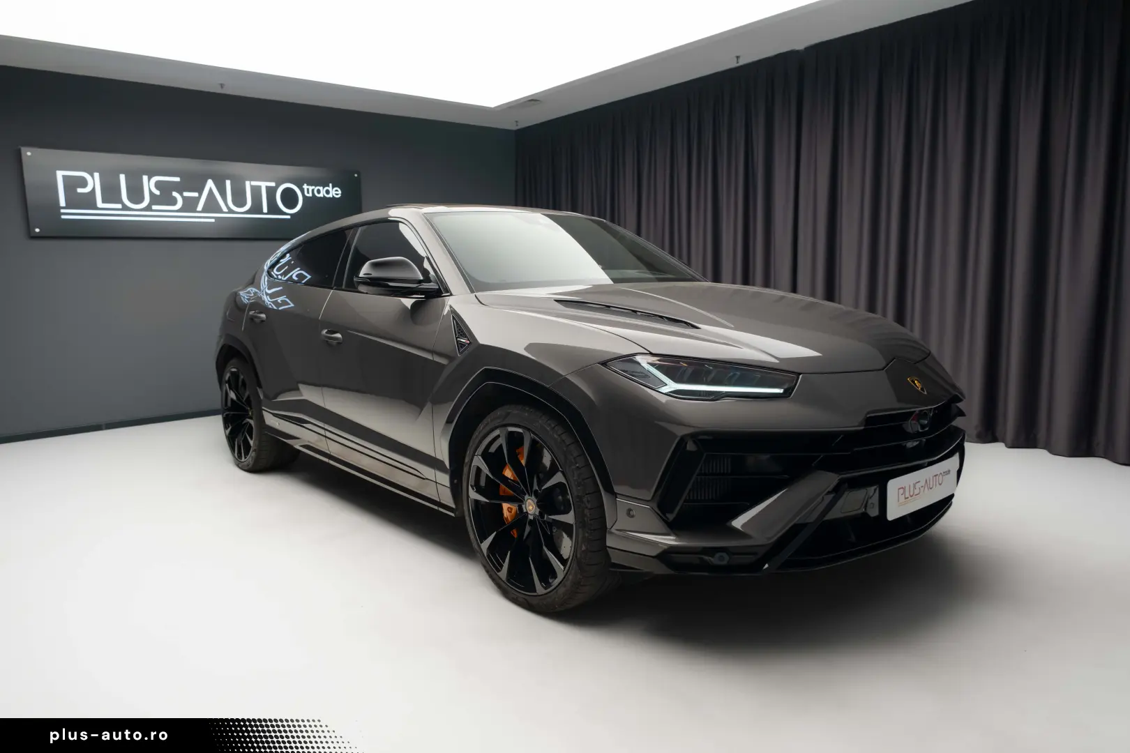 Lamborghini Urus S