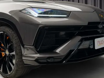 Lamborghini Urus S