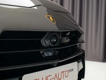 Lamborghini Urus S