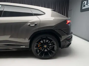 Lamborghini Urus S