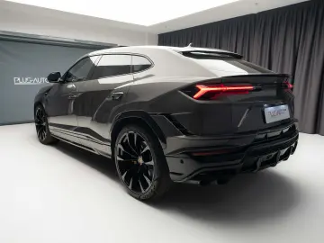 Lamborghini Urus S