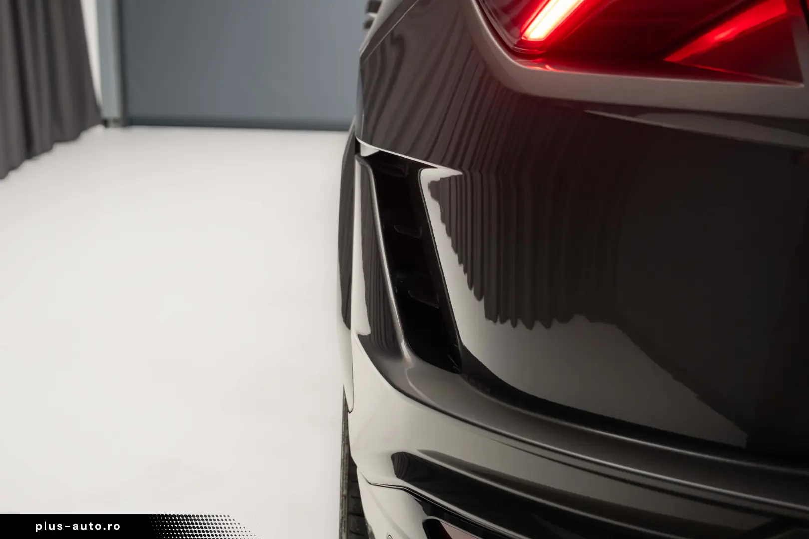 Lamborghini Urus S