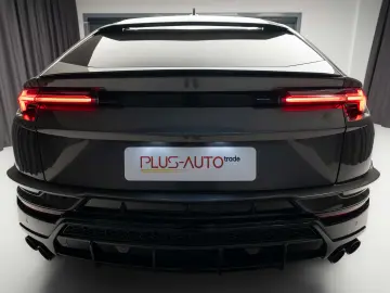 Lamborghini Urus S