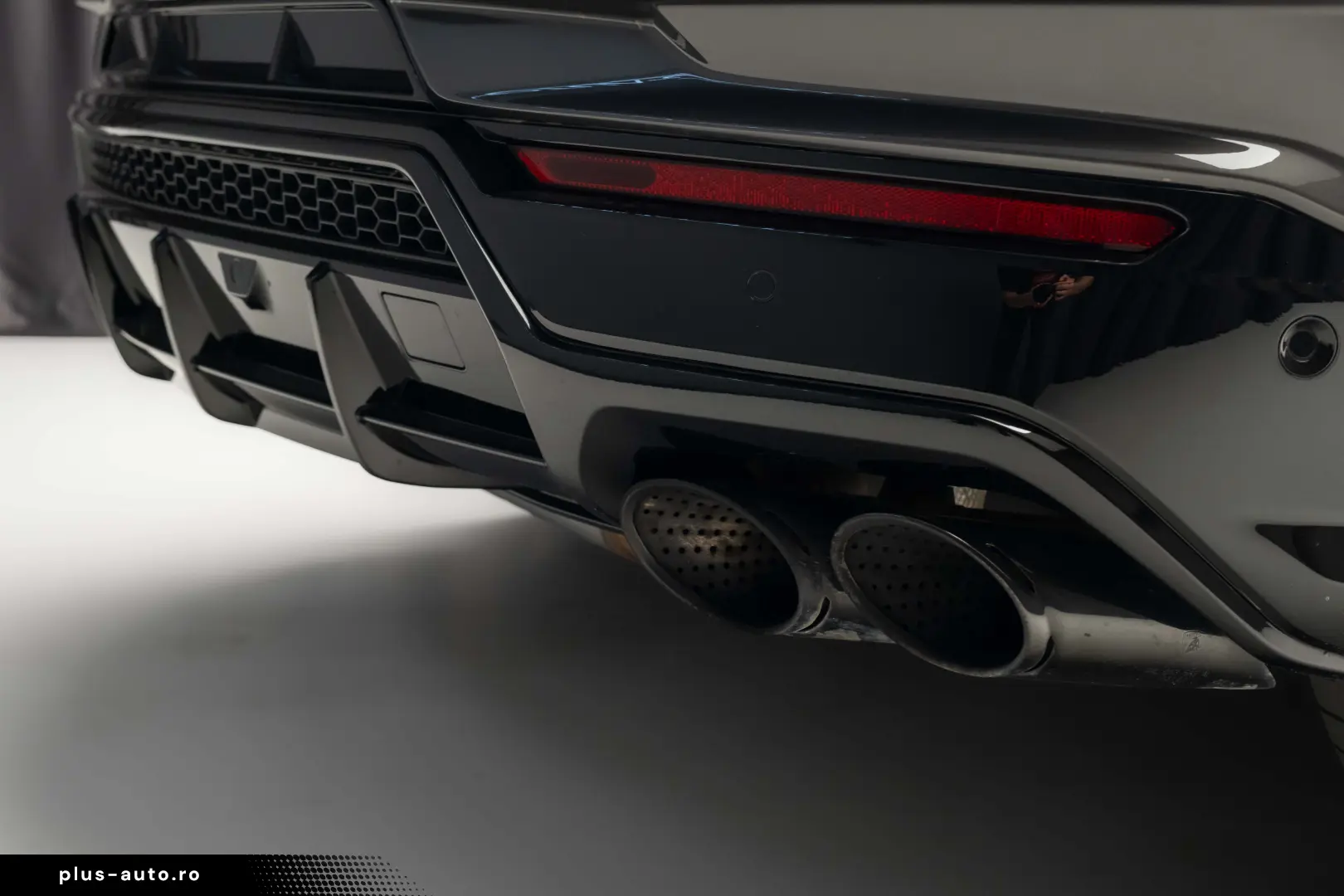 Lamborghini Urus S
