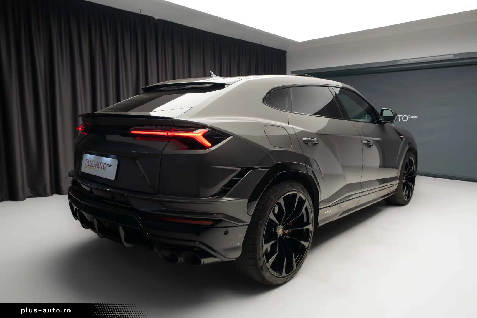Lamborghini Urus S