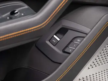 Lamborghini Urus S
