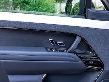 Land Rover Range Rover Sport Autobiography