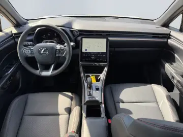 LEXUS LBX FWD Emotion  LED Digi CP Kamera SHZ el. Heck