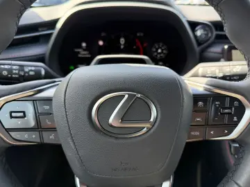 LEXUS LBX FWD Emotion  LED Digi CP Kamera SHZ el. Heck