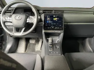 LEXUS LBX FWD  LED ACC CAM CarPlay SHZ PDC Totwinkel