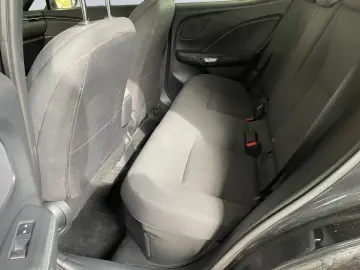 LEXUS LBX FWD  LED ACC CAM CarPlay SHZ PDC Totwinkel