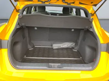 LEXUS LBX FWD  LED SHZ CarPlay Kamera SmartKey ACC PDC
