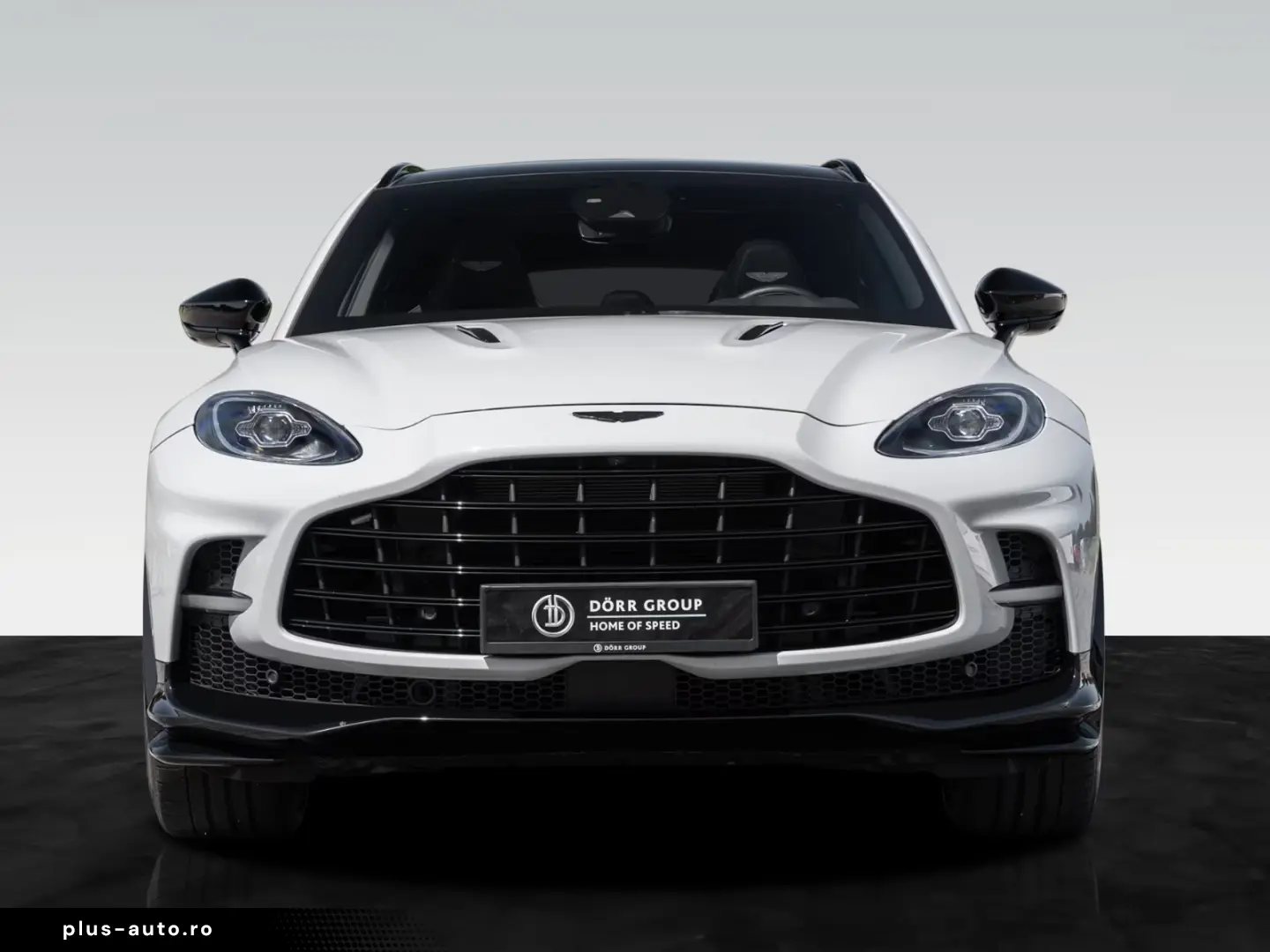 Aston Martin DBX707   Remote Park Heat   Gloss Black Package