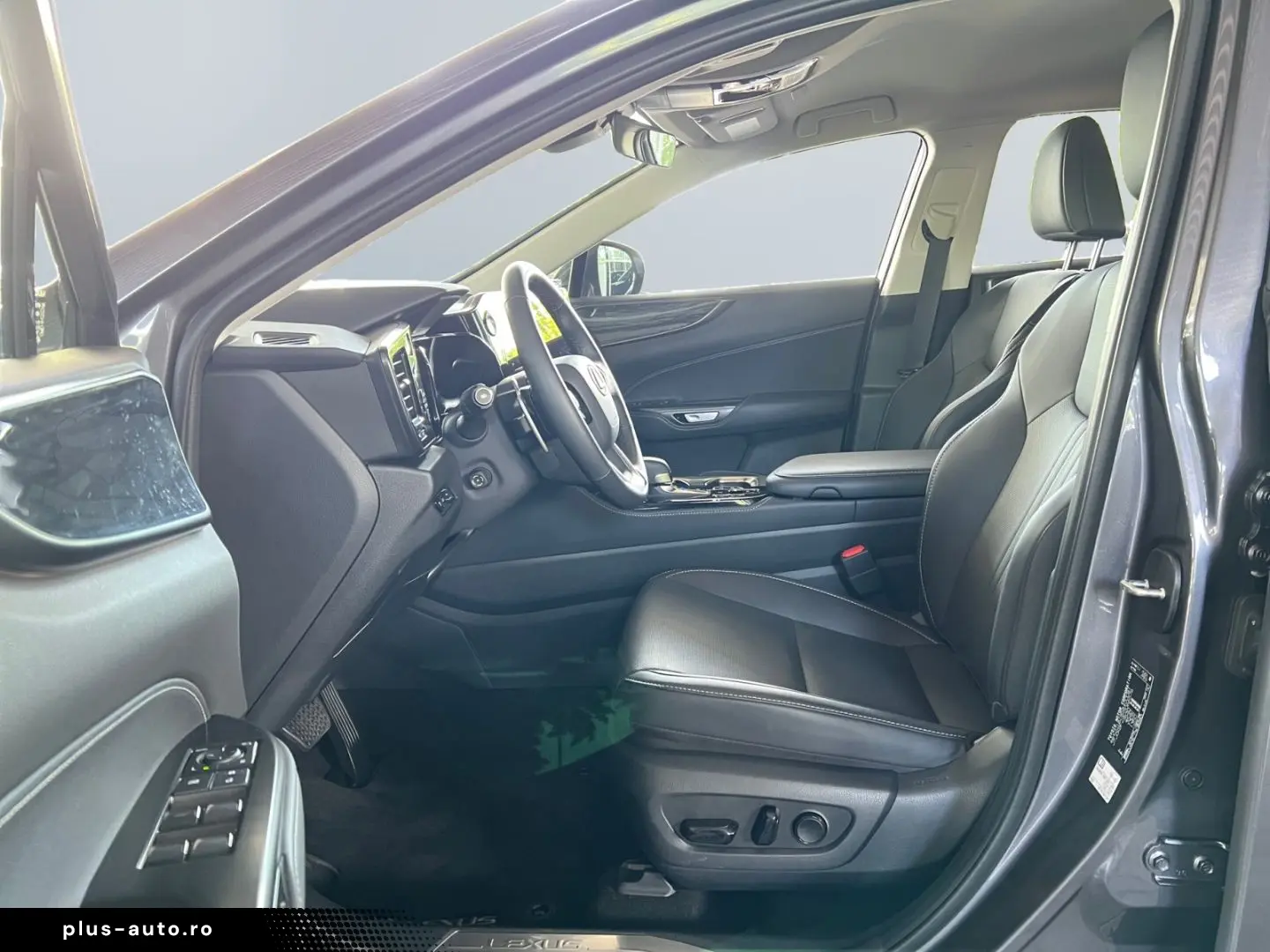 LEXUS NX 450h  E-FOUR Business  Bi-LED RCam el. Sitze