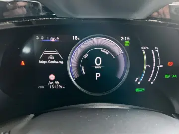LEXUS NX 450h  E-FOUR Business  Bi-LED RCam el. Sitze