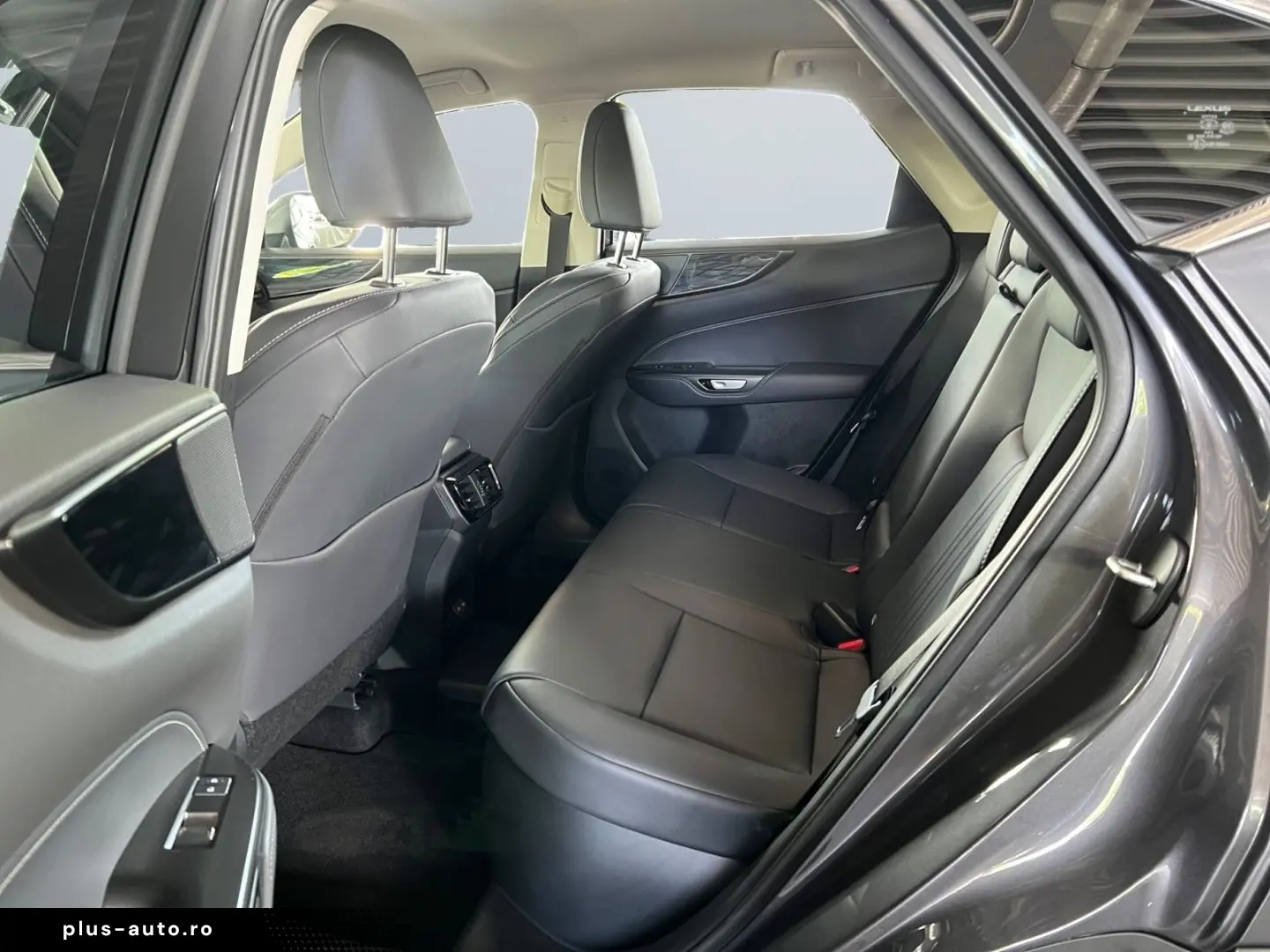 LEXUS NX 450h  E-FOUR Business  Bi-LED RCam el. Sitze