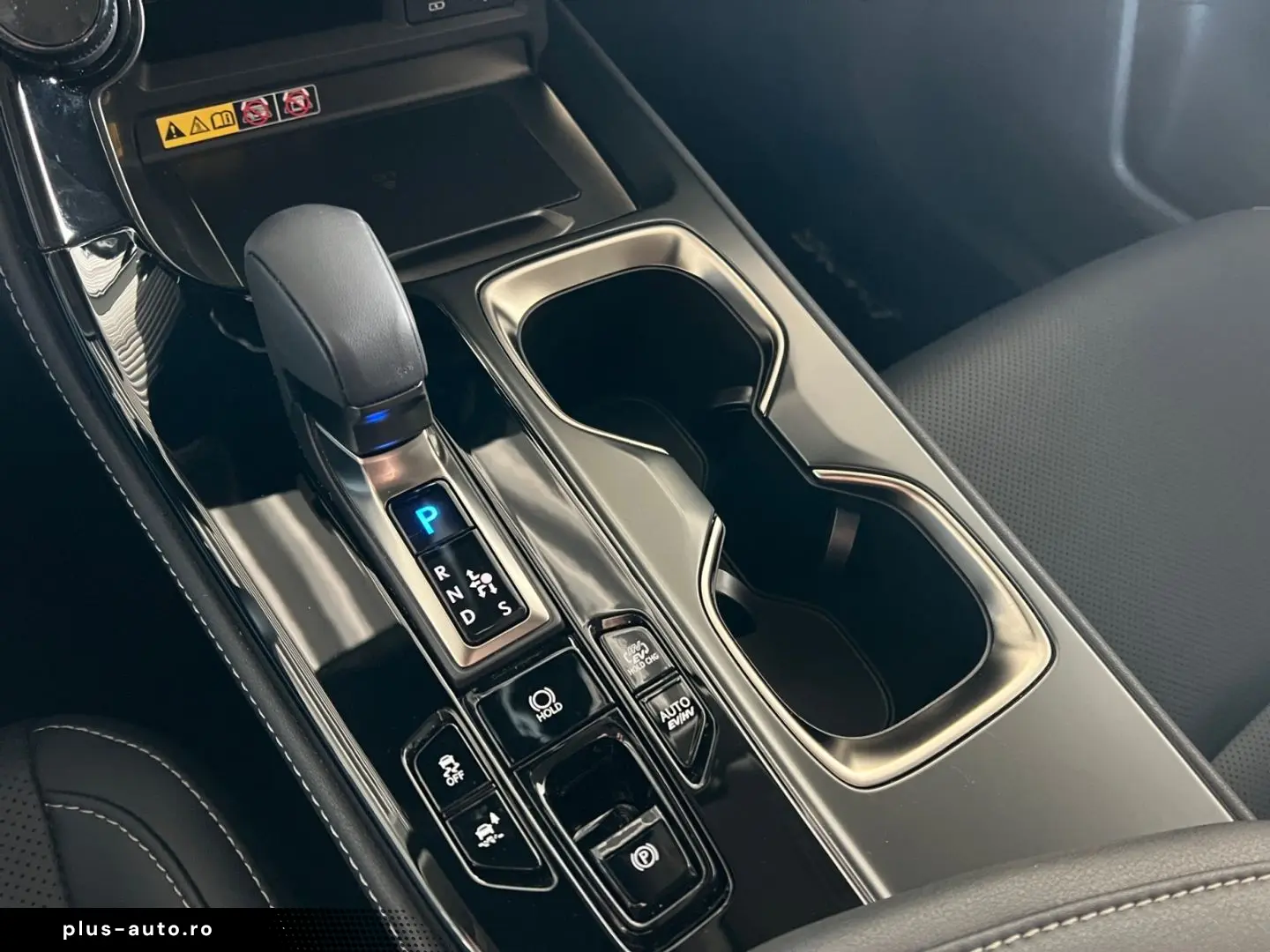 LEXUS NX 450h  E-FOUR Business  Bi-LED RCam el. Sitze