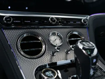 BENTLEY Continental GT MULLINER V8  CarbonStyling