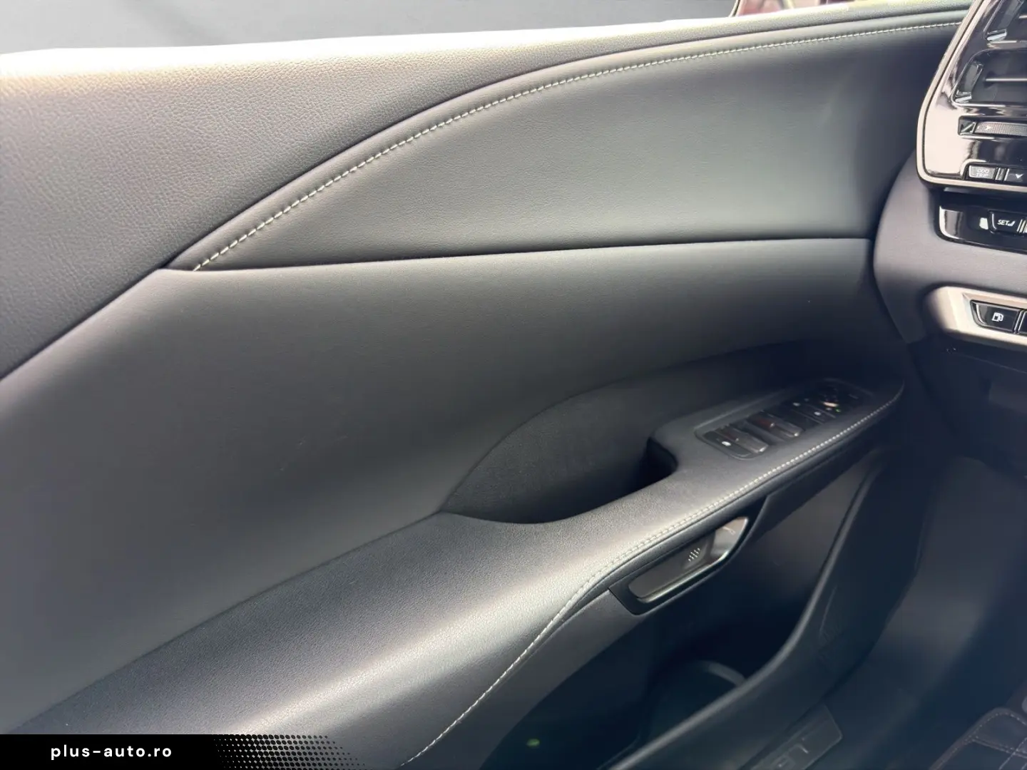 LEXUS RX 450   F Sport Design E-Four MATRIX-LED PANO H