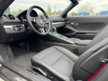 Porsche Boxster 718 Style Edition CHRONO KREIDE SITZB