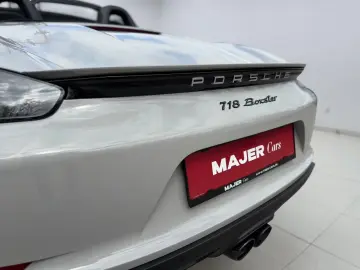 Porsche Boxster 718 Style Edition CHRONO KREIDE SITZB