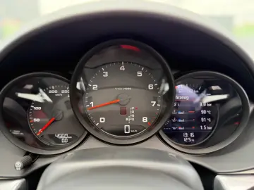 Porsche Boxster 718 Style Edition CHRONO KREIDE SITZB